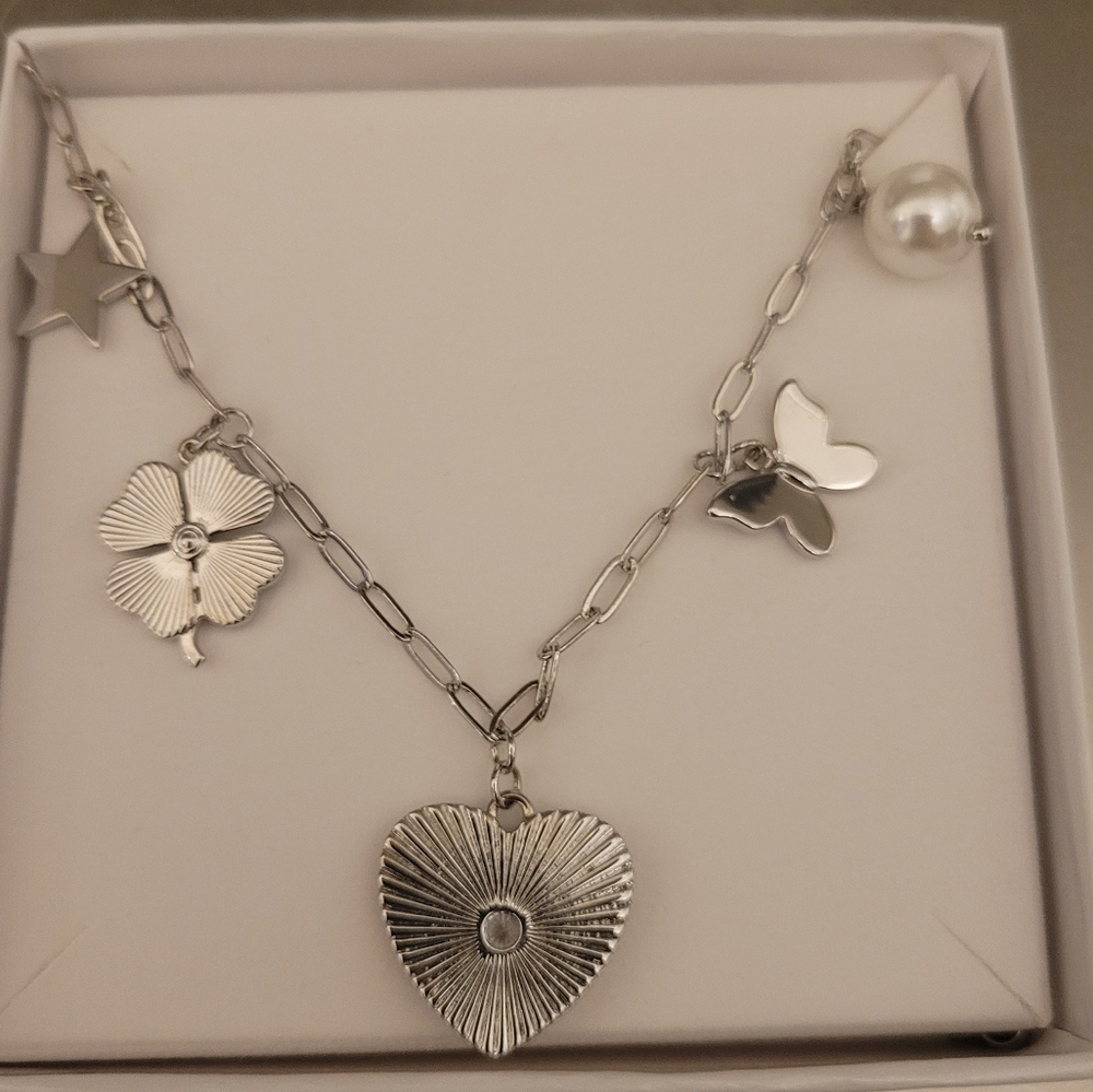 JENNIFER MILLER Heart Charm Necklace - Picture 5 of 8
